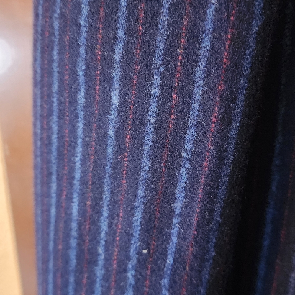 Blazer - Picture 2 of 3